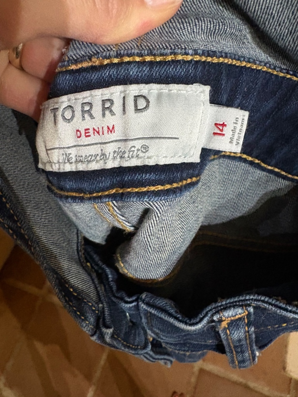 Torrid size 14 bib overalls - Picture 4 of 7